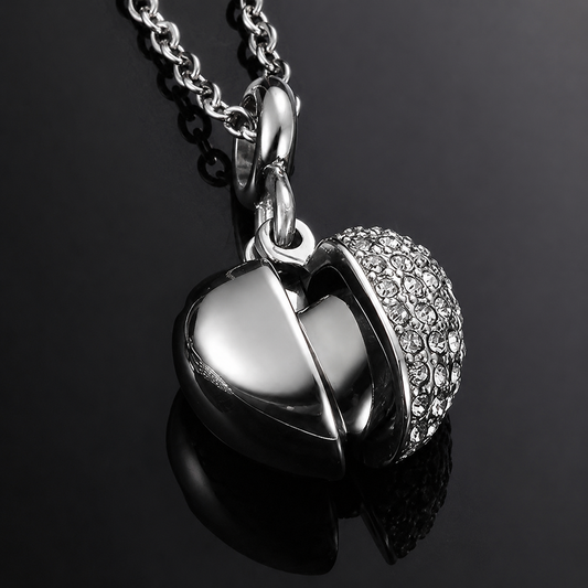 Divan Cremation Ashes Keepsake Pendant-Keepsake Cremation Jewellery-Cremation Urns- The cremation urns for ashes and keepsakes for ashes come in a variety of styles to suit most tastes, decor and different volumes of funeral ashes.