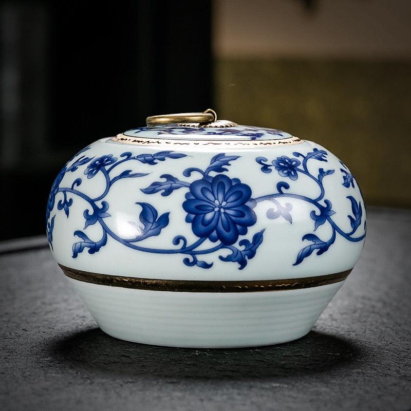 Vita Pet or Keepsake Ashes Urn-Pet Urn for Ashes-Cremation Urns- The cremation urns for ashes and keepsakes for ashes come in a variety of styles to suit most tastes, decor and different volumes of funeral ashes.