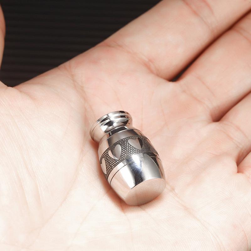 Cuore Keepsake Small Ashes Urn-Pet Urn for Ashes-Cremation Urns- The cremation urns for ashes and keepsakes for ashes come in a variety of styles to suit most tastes, decor and different volumes of funeral ashes.
