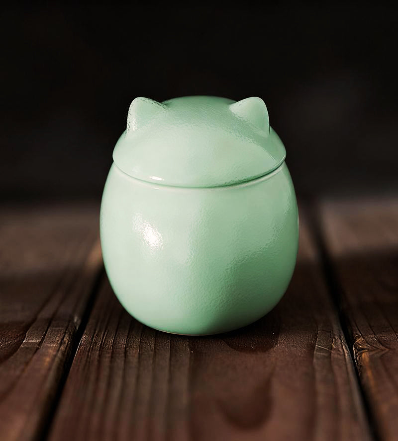 Abrazo Pet Cat Ashes Urn-Pet Urn for Ashes-Cremation Urns- The cremation urns for ashes and keepsakes for ashes come in a variety of styles to suit most tastes, decor and different volumes of funeral ashes.