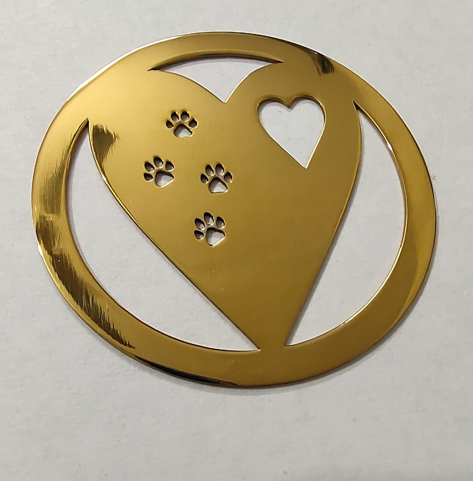 Ardora Pet or Keepsake Ashes Urn-Adult Urn for Ashes-Cremation Urns- The cremation urns for ashes and keepsakes for ashes come in a variety of styles to suit most tastes, decor and different volumes of funeral ashes.