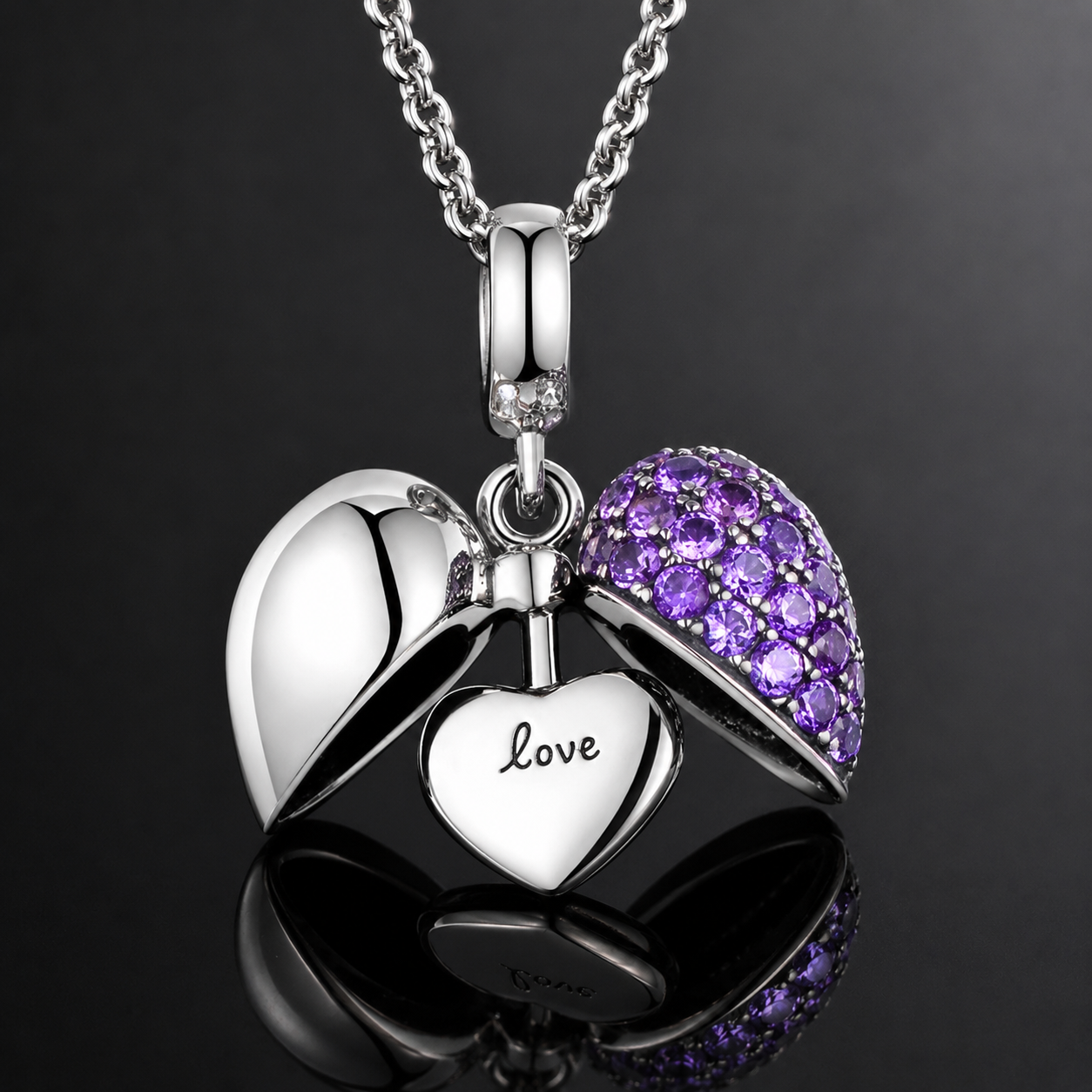 Divan Cremation Ashes Keepsake Pendant-Keepsake Cremation Jewellery-Cremation Urns- The cremation urns for ashes and keepsakes for ashes come in a variety of styles to suit most tastes, decor and different volumes of funeral ashes.