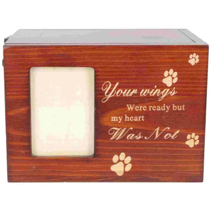 Favori Pet Ashes Urn-Pet Urn for Ashes-Cremation Urns- The cremation urns for ashes and keepsakes for ashes come in a variety of styles to suit most tastes, decor and different volumes of funeral ashes.