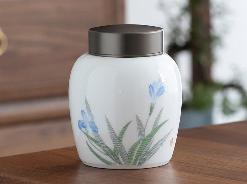 Memoria Pet or Keepsake Ashes Urn-Pet Urn for Ashes-Cremation Urns- The cremation urns for ashes and keepsakes for ashes come in a variety of styles to suit most tastes, decor and different volumes of funeral ashes.