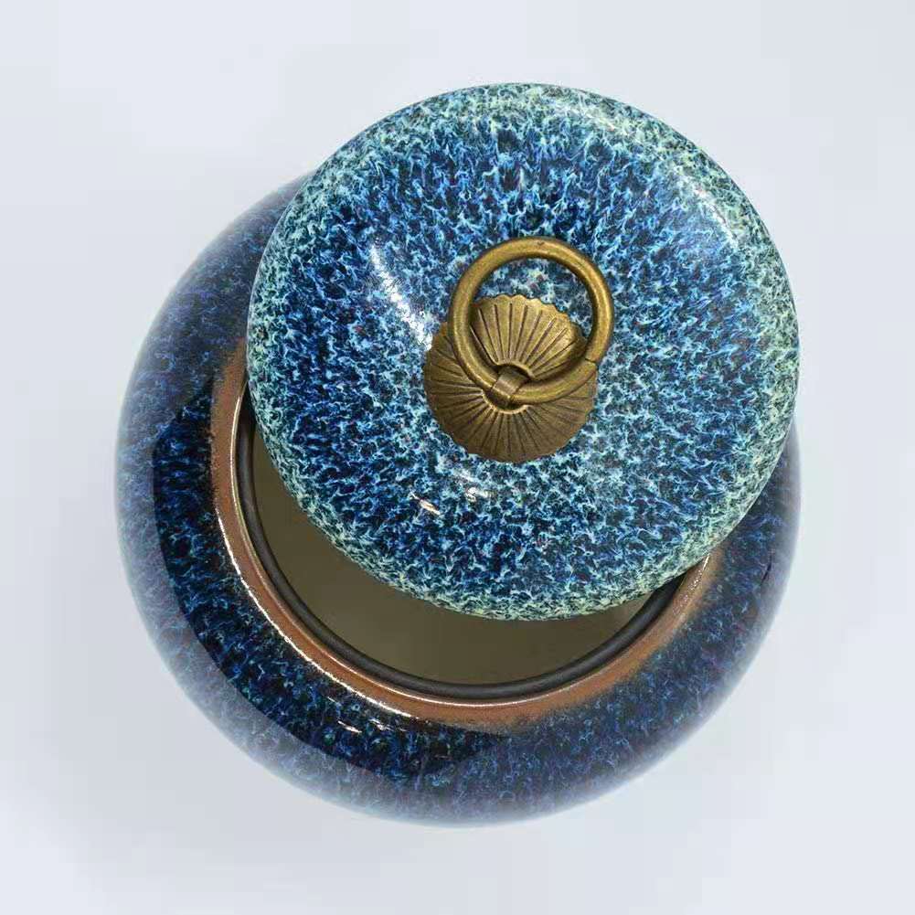 Kunaka Pet or Keepsake Cremation Ashes Urn-Pet Urn for Ashes-Cremation Urns- The cremation urns for ashes and keepsakes for ashes come in a variety of styles to suit most tastes, decor and different volumes of funeral ashes.
